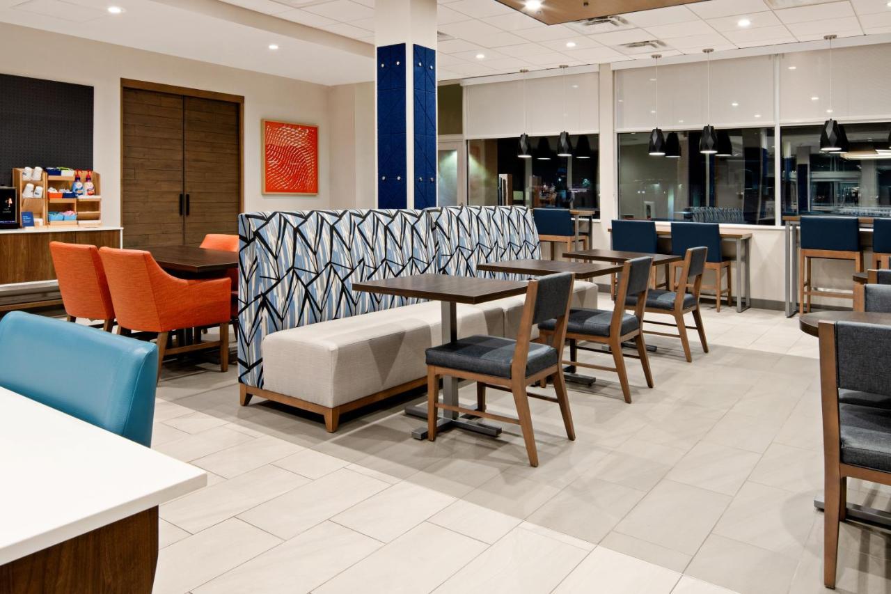 Holiday Inn Express & Suites Palm Desert - Millennium By Ihg Εξωτερικό φωτογραφία