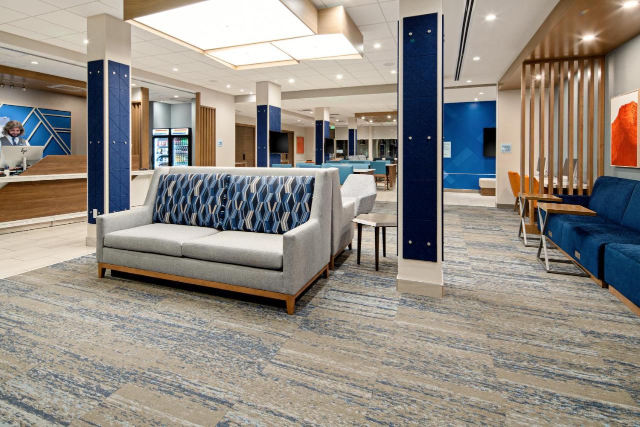 Holiday Inn Express & Suites Palm Desert - Millennium By Ihg Εξωτερικό φωτογραφία