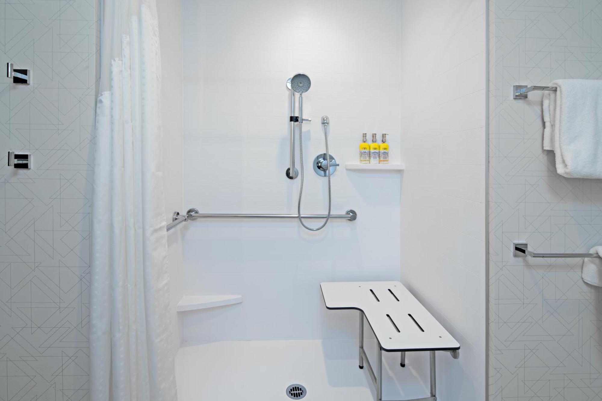 Holiday Inn Express & Suites Palm Desert - Millennium By Ihg Εξωτερικό φωτογραφία